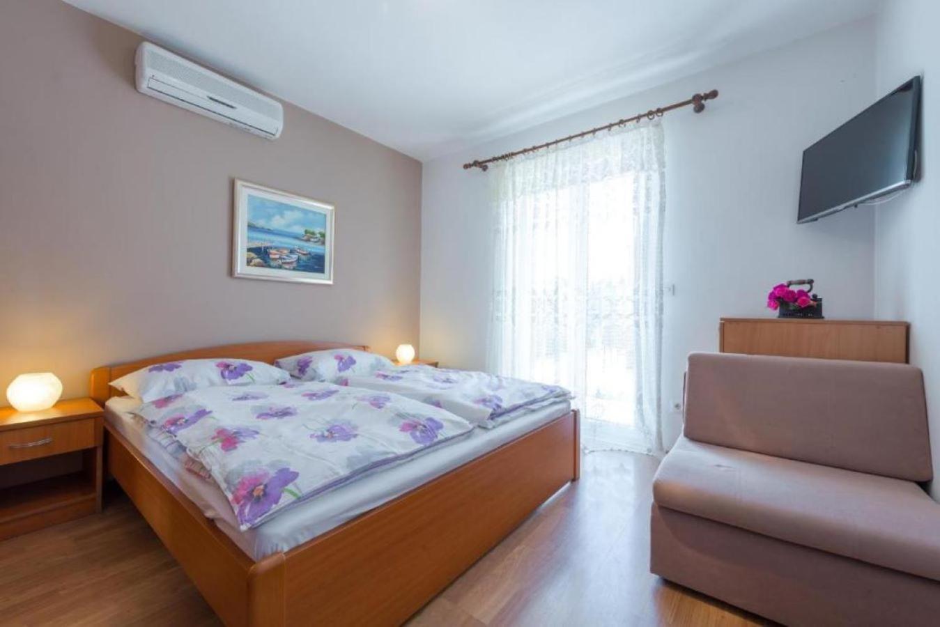 Villa Adria Apartments ซัฟทัท ภายนอก รูปภาพ