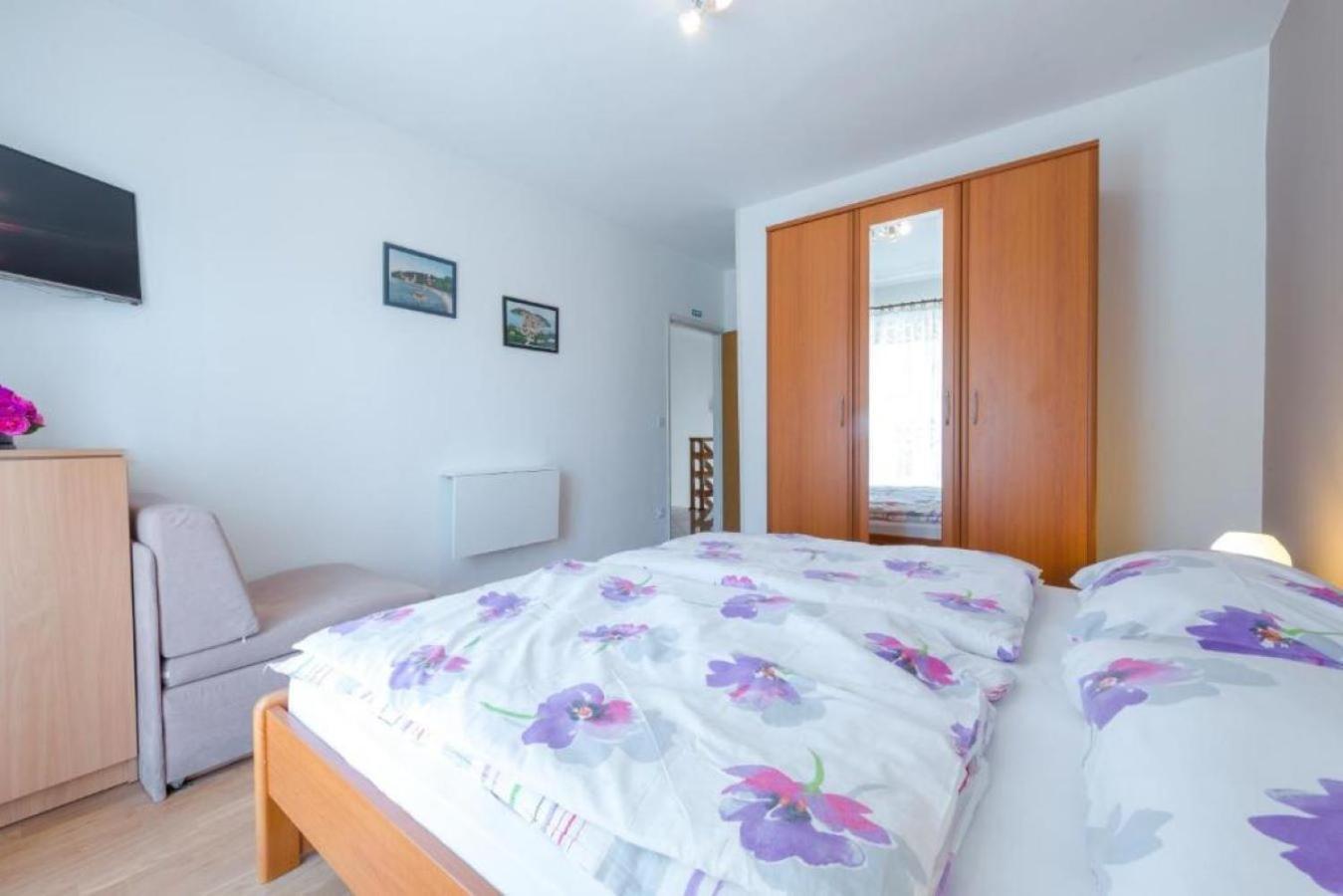 Villa Adria Apartments ซัฟทัท ภายนอก รูปภาพ