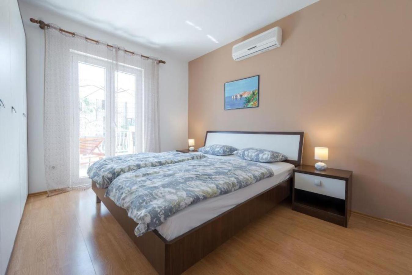Villa Adria Apartments ซัฟทัท ภายนอก รูปภาพ