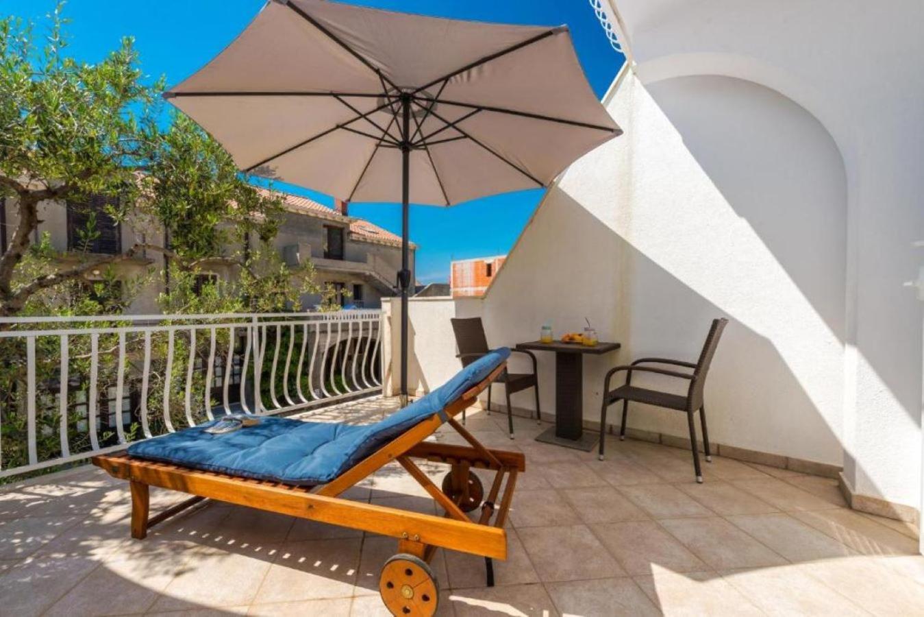 Villa Adria Apartments ซัฟทัท ภายนอก รูปภาพ