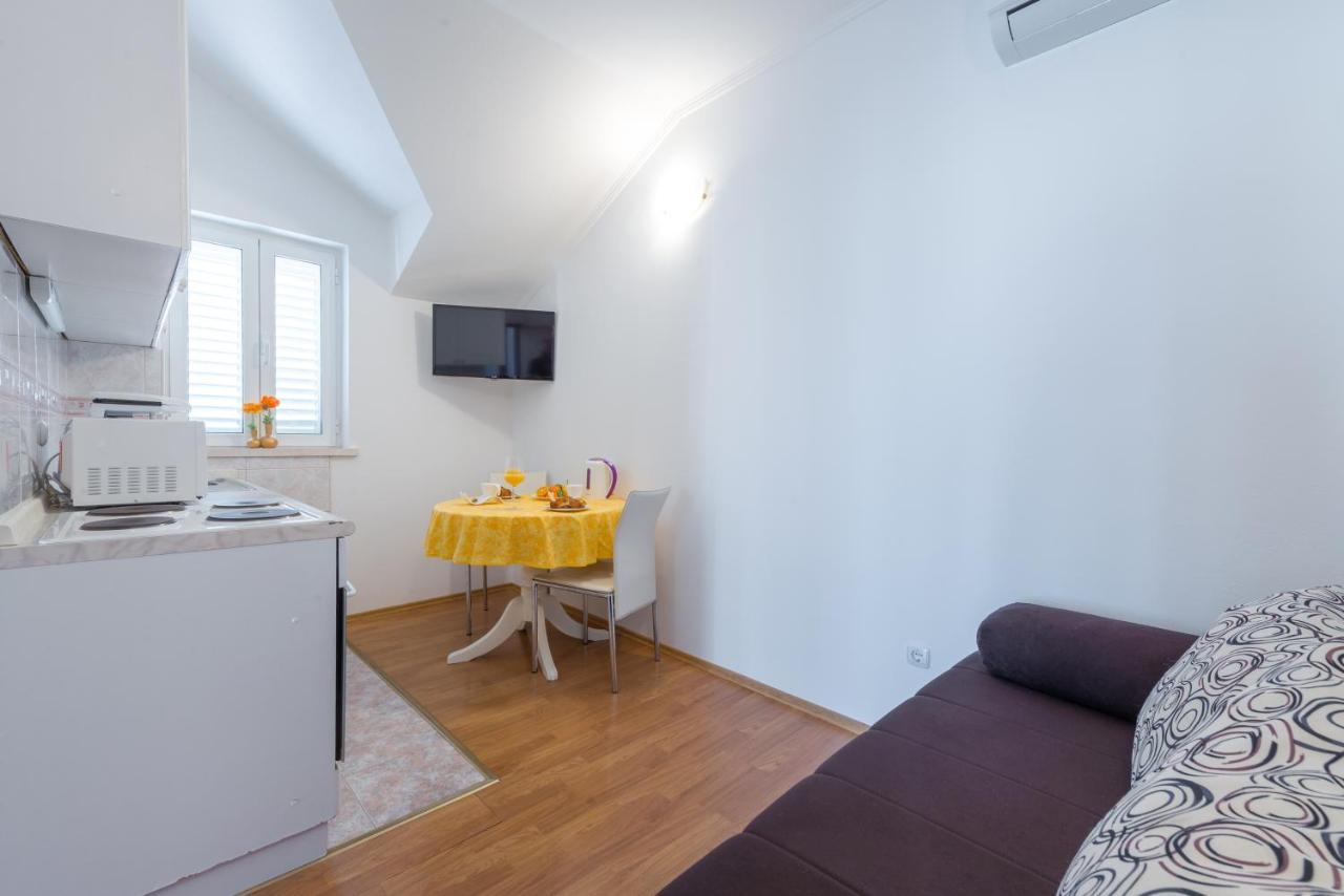 Villa Adria Apartments ซัฟทัท ภายนอก รูปภาพ