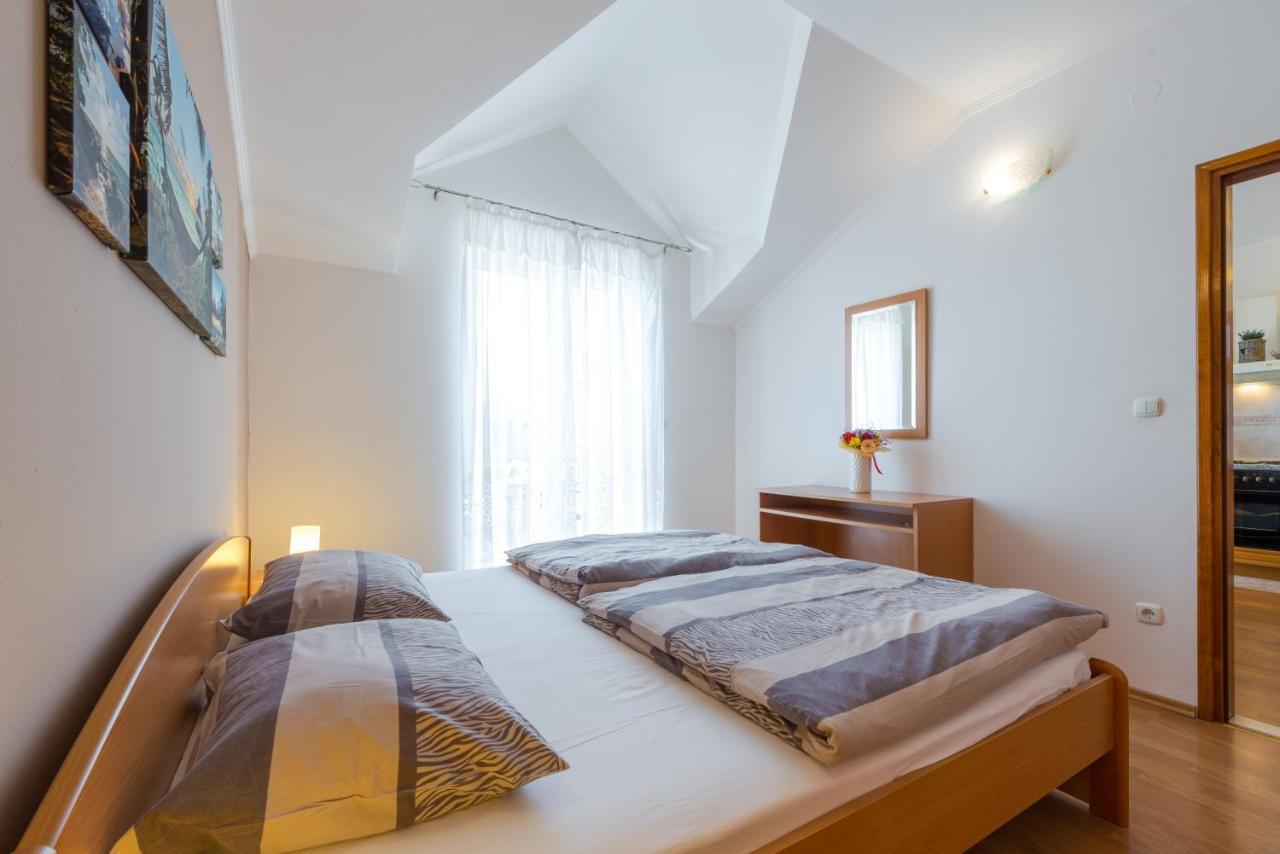 Villa Adria Apartments ซัฟทัท ภายนอก รูปภาพ