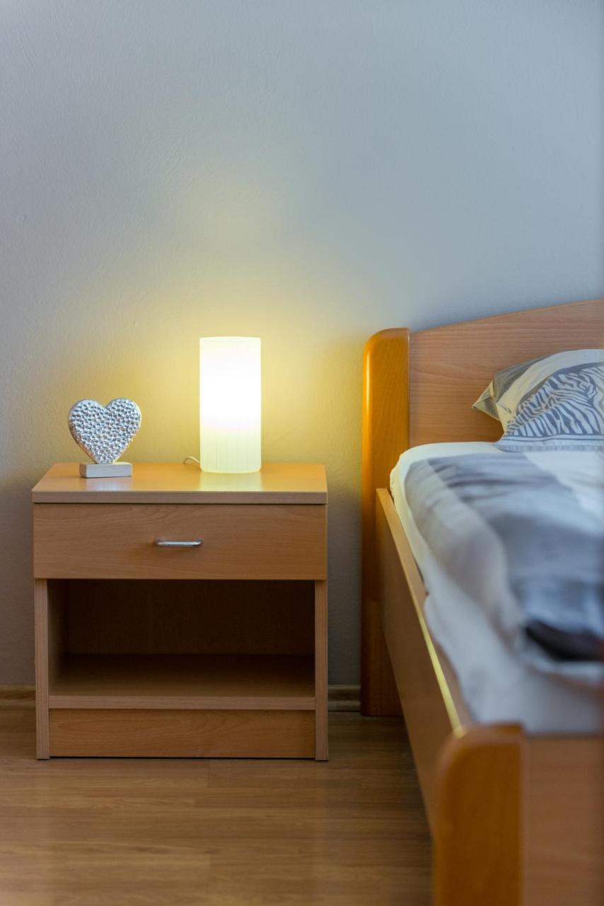 Villa Adria Apartments ซัฟทัท ภายนอก รูปภาพ